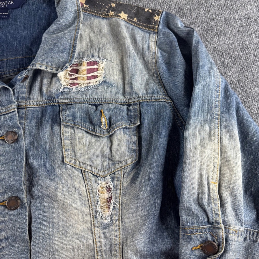 Rocawear Classic Womens 3X Distressed Denim Jacket Americana Logo Cropped Blue - Picture 4 of 11